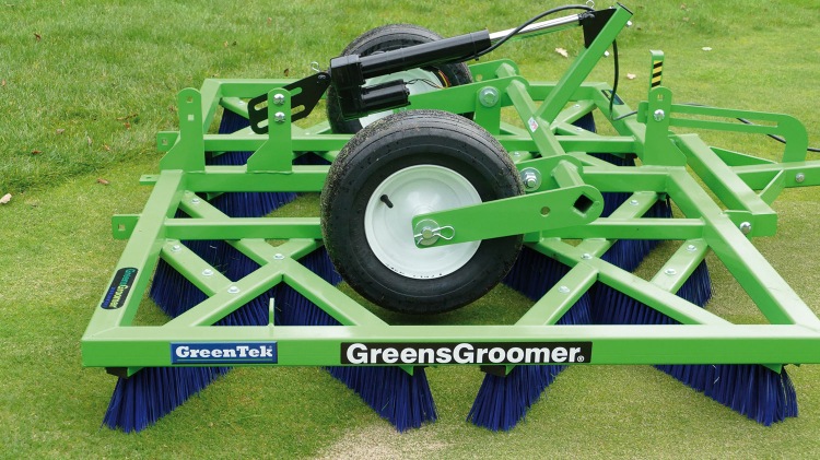 Greens Groomer 4