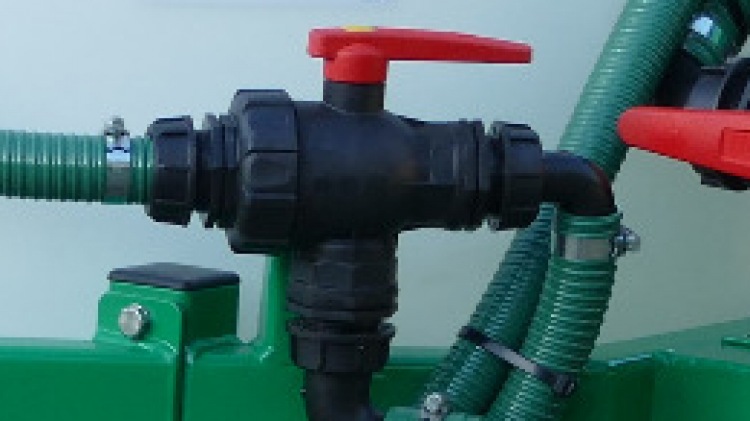 Agitator control valve
